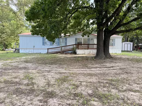 944 Cr 3430, Winnsboro, TX 75494