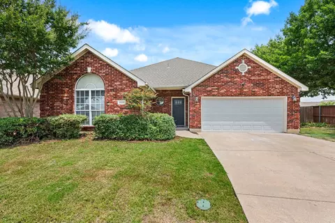 5559 Belstrum Pl, Fort Worth, TX 76137