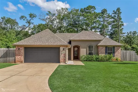 6735 Oasis Dr, Shreveport, LA 71107