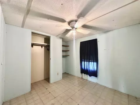 908 E Beth St, Whitney, TX 76692 photo 7