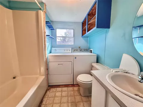 908 E Beth St, Whitney, TX 76692 photo 9