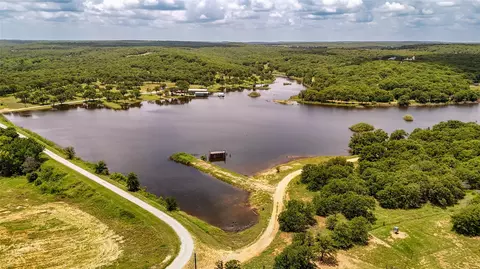 380 Pr 297, Bowie, TX 76230