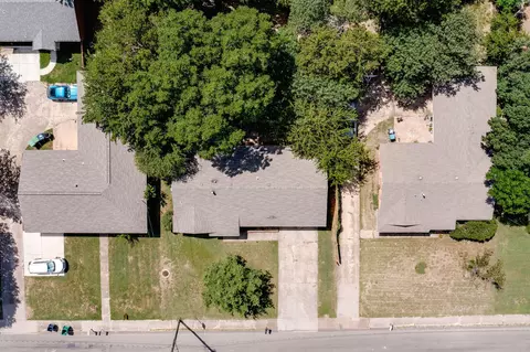 View/Area - 1409 E Sherman Dr, Denton, TX 76209 photo 5 of 5