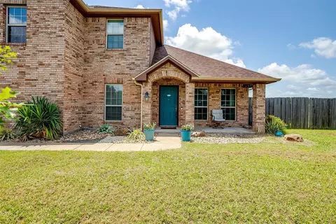 9440 Mattie Ln, Waxahachie, TX 75167