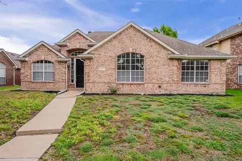 1524 Brewster Dr, Carrollton, TX 75010