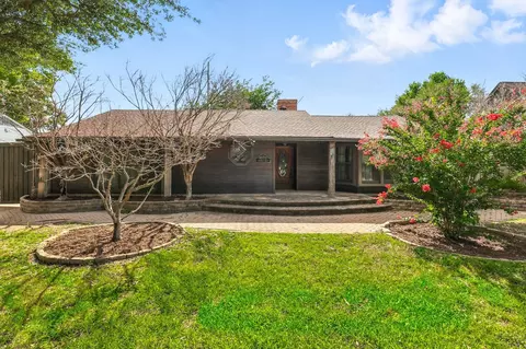 10711 Cromwell Dr, Dallas, TX 75229