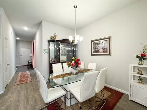 Dining - 1313 Lorelei Ln, Denton, TX 76210 photo 2 of 2