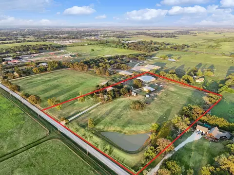11410 Massey Rd, Pilot Point, TX 76258