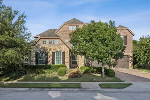 9741 Blanco Dr, Lantana, TX 76226