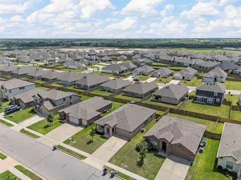 View/Area - 3217 Beutel Rd, Lorena, TX 76655 photo 2 of 5