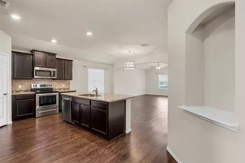 Entry Way - 3217 Beutel Rd, Lorena, TX 76655 photo 3 of 6