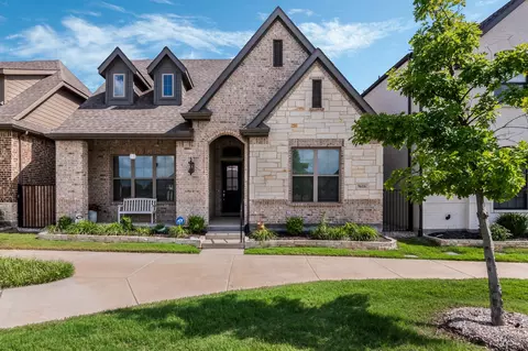 5616 Traveller Dr, North Richland Hills, TX 76180