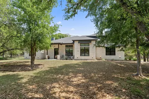 1306 Crystal Spgs, Salado, TX 76571