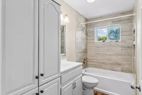 Bath - 13209 Chestnut Cir, Terrell, TX 75160 photo 1 of 1