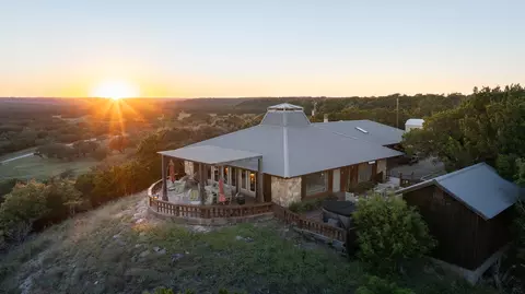 2496 Fm-182, Clifton, TX 76634