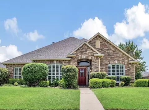 2524 Lands End Dr, Carrollton, TX 75006