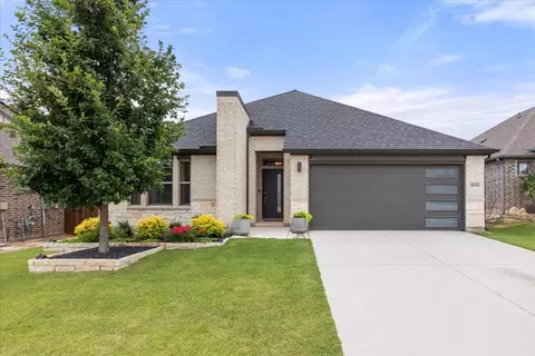 5652 Caliza Trl, Fort Worth, TX 76126
