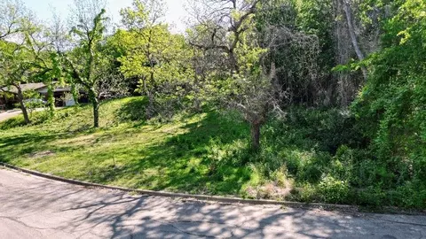 4500 Shady Glen Dr, Waco, TX 76708 photo 4