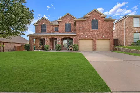 1018 Hollow Creek Dr, Cedar Hill, TX 75104
