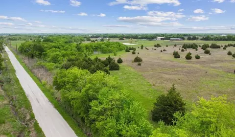 7143 County Road 1050, Celeste, TX 75423 photo 2