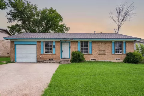1634 Evergreen Dr, Mesquite, TX 75149