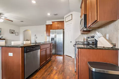 Kitchen - 3228 Skinner Dr, Lorena, TX 76655 photo 2 of 2