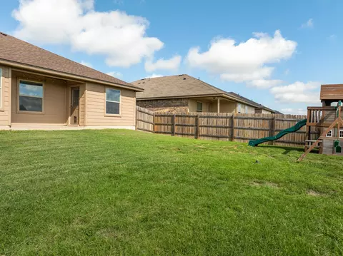 Exterior - 3228 Skinner Dr, Lorena, TX 76655 photo 4 of 6