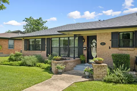 315 S Dorothy Dr, Richardson, TX 75081
