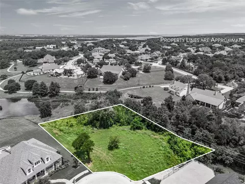 16014 Torrey Springs Blvd, Woodway, TX 76712