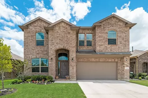213 Frenchpark Dr, Fort Worth, TX 76131