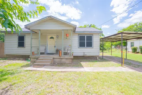 1443 Irene Ave, Lancaster, TX 75134