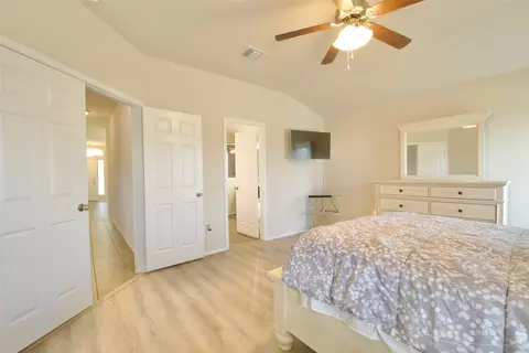 9929 Caney Creek Dr, Waco, TX 76708 photo 17
