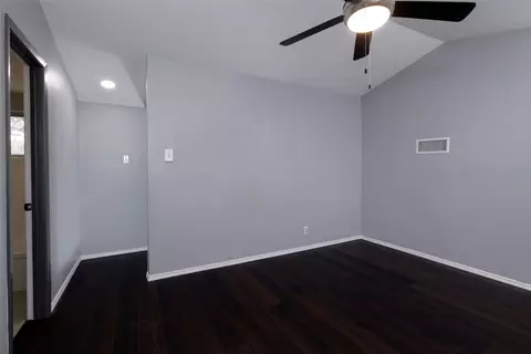 740 Willow St, Hurst, TX 76053 photo 36
