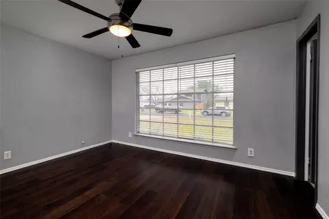 740 Willow St, Hurst, TX 76053 photo 25