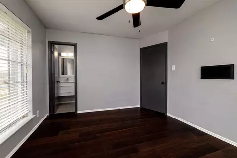740 Willow St, Hurst, TX 76053 photo 27