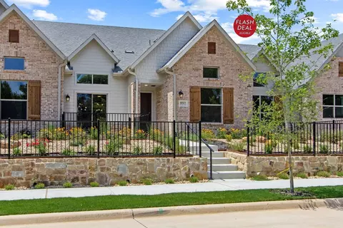 8513 Del Rio Trl, Rowlett, TX 75089