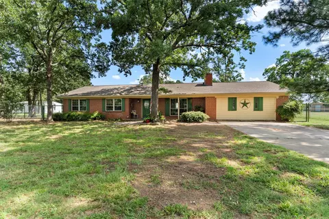 419 Surveyors Rd, Krugerville, TX 76227