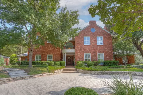6133 Forest Highlands Dr, Fort Worth, TX 76132