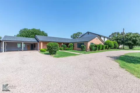 6510 W Lake Rd, Abilene, TX 79601
