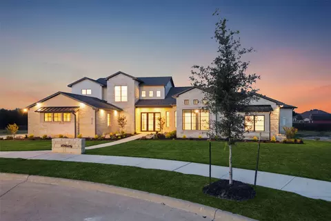 4930 Magnolia Trl, Midlothian, TX 76065