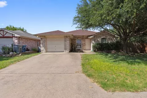 636 Yarrow Cir, Dallas, TX 75217