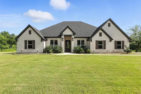 12640 Oak Grove Rd S, Burleson, TX 76028