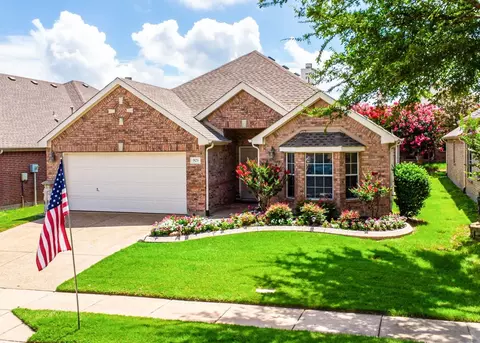 925 Cascade Dr, Fairview, TX 75069