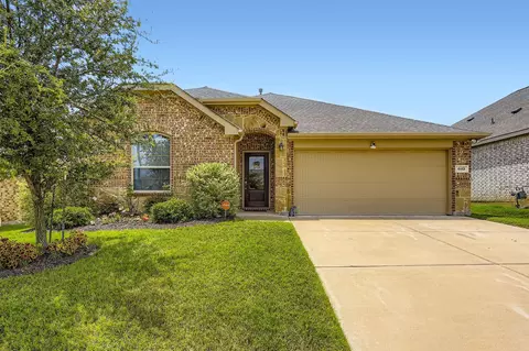 6113 True Vine Rd, Fort Worth, TX 76123