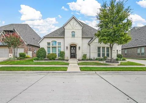 5705 Heron Dr E, Colleyville, TX 76034