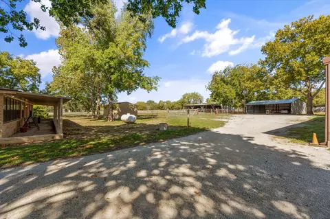 2715 Tin Top Rd # A, Weatherford, TX 76087