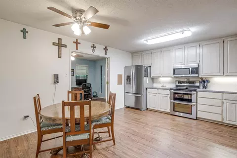 Other - 321 E Hampton Rd, Crowley, TX 76036 photo 4 of 9