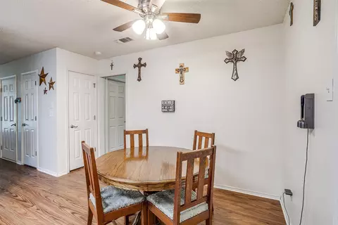 Dining - 321 E Hampton Rd, Crowley, TX 76036 photo 2 of 2