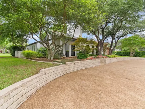 5512 Bent Tree Dr, Dallas, TX 75248
