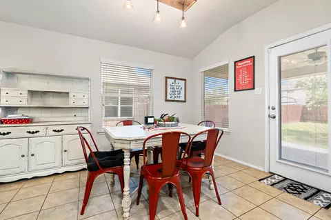 9428 Centennial Dr, Waco, TX 76708 photo 15